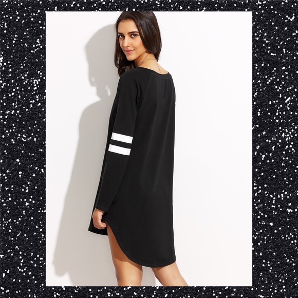 🤶BLACK AND WHITE STRIPED DIP HEM TEE DRESS SZ M🤶 - Picture 3 of 7